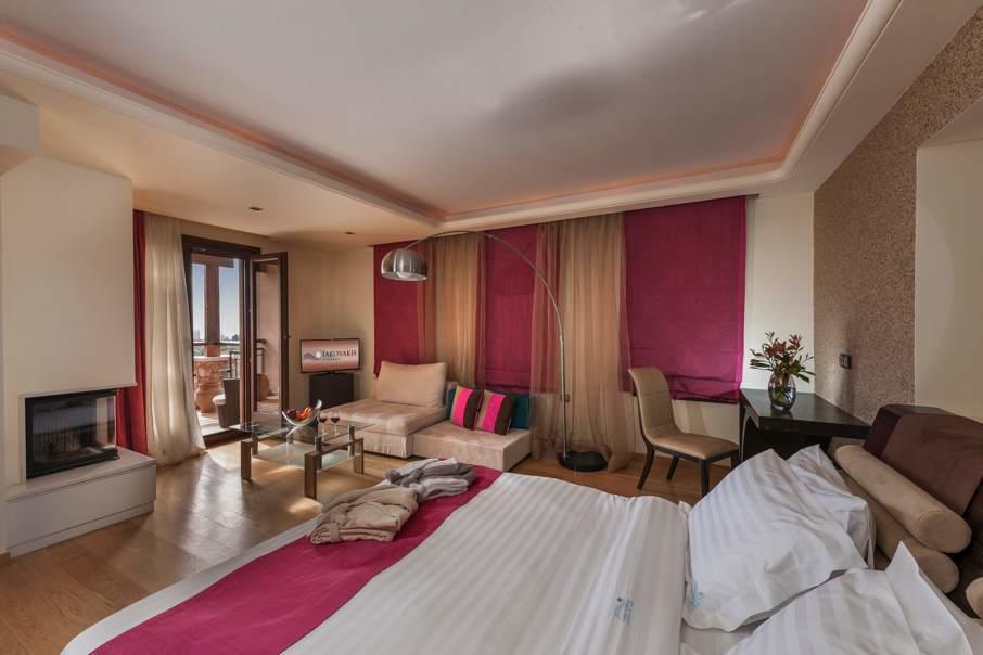 Iakovakis Suites & Spa Koropi Bagian luar foto